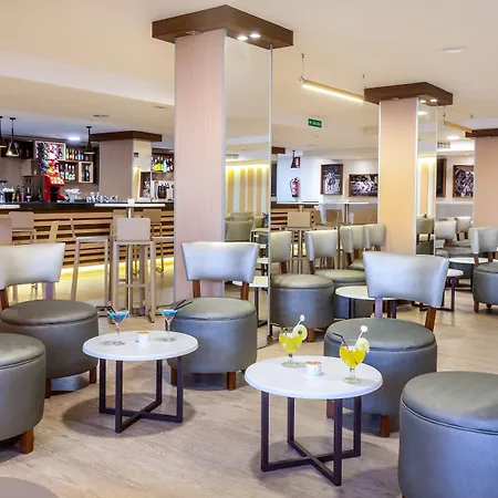 Tagoro Family & Fun 호텔 4*