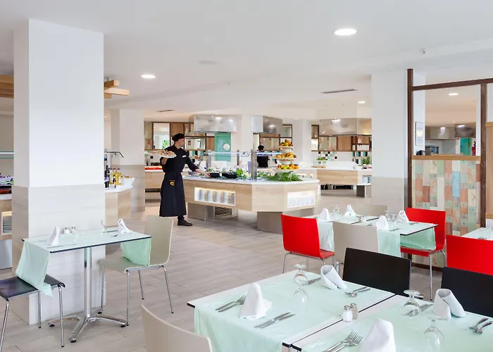 Tagoro Family & Fun Hotel 4*