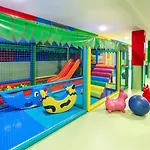 Tagoro Family & Fun 호텔 아데제